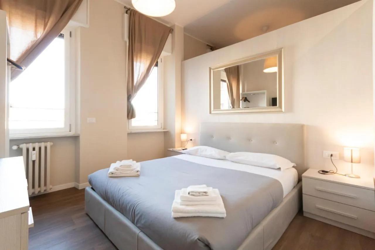 Via Torino Apartment 1 Milan